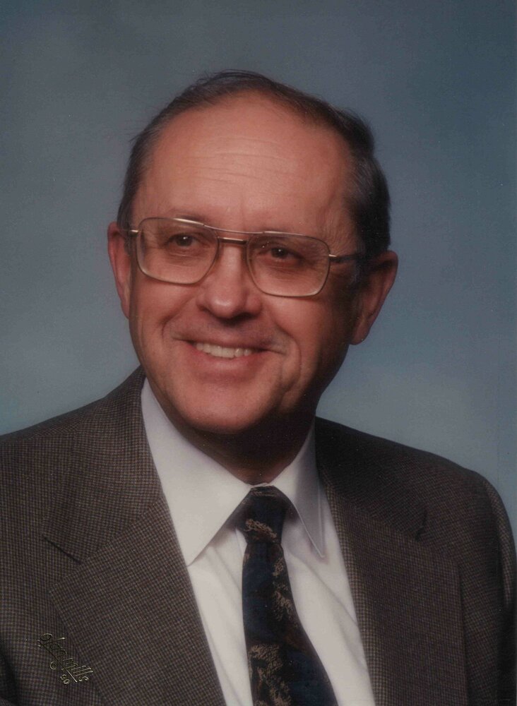 Donald Kuxhausen, M.D.